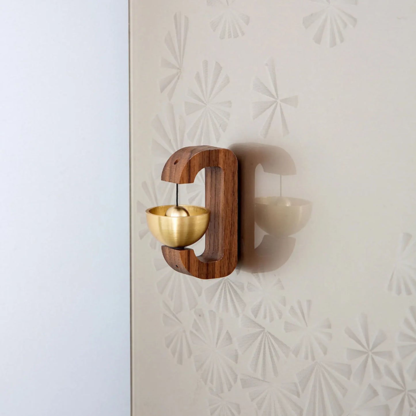 Magnet Doorbell Wood Bell Gentle Sound Bell Entrance Decorative Doorbell Wind Chimes Fridge Magnet Cute Room Decor